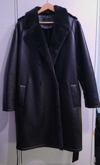 Płaszcz z eko skóry
