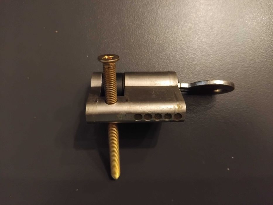 Zamek do drzwi 40mm - jednostronny