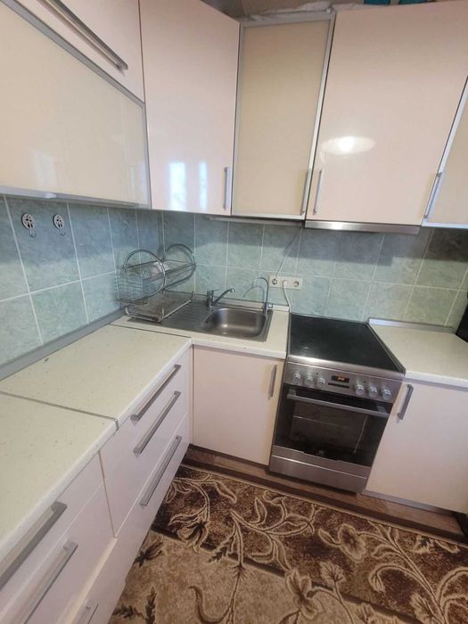 Сдам 2к Шевченківський р-н  м Сирець вул Олешквська 15