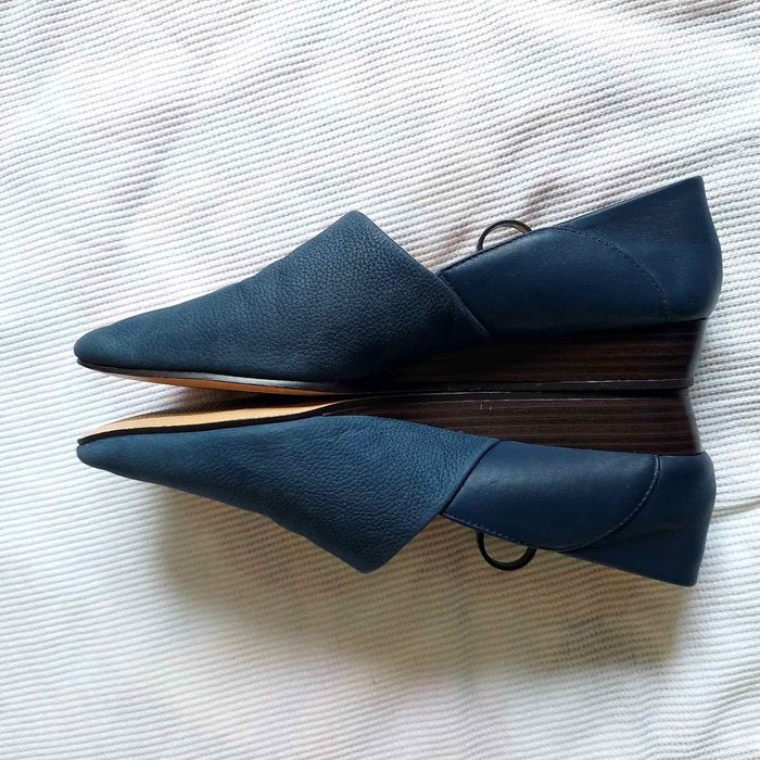 Туфли-слипоны Clarks, кожа, размер  41.5, темно-синие.