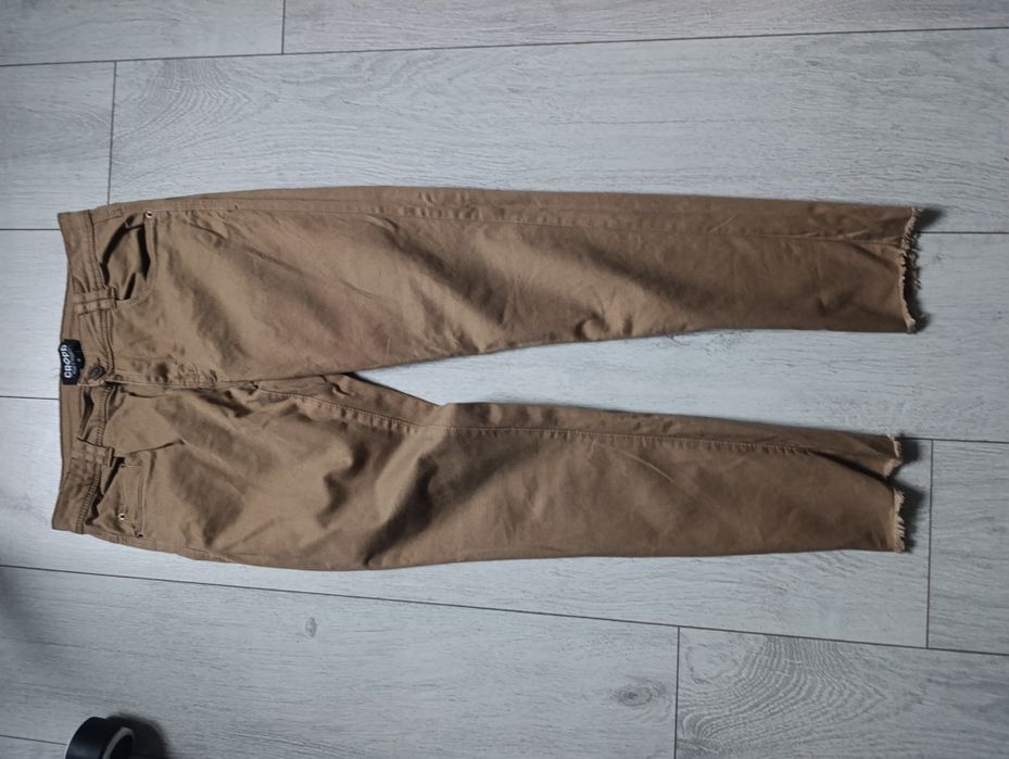 Spodnie brązowe jesienne do kostek Cropp s 36