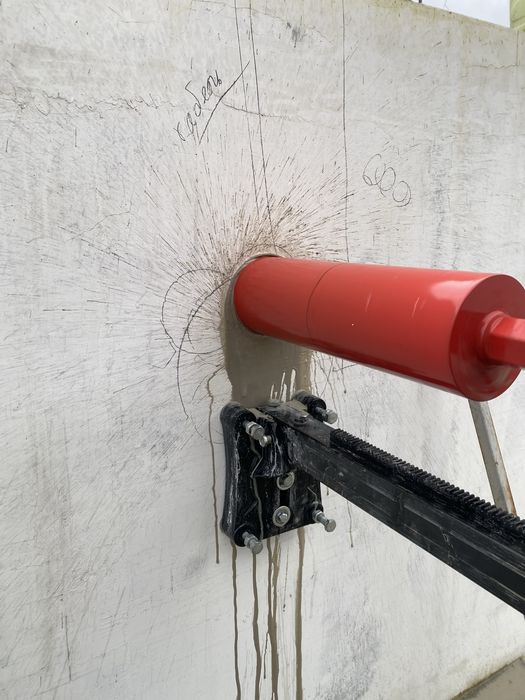 Алмазное бурение отверстий