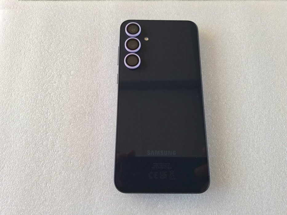 Samsung Galaxy A55 / 8GB / modelo 256GB