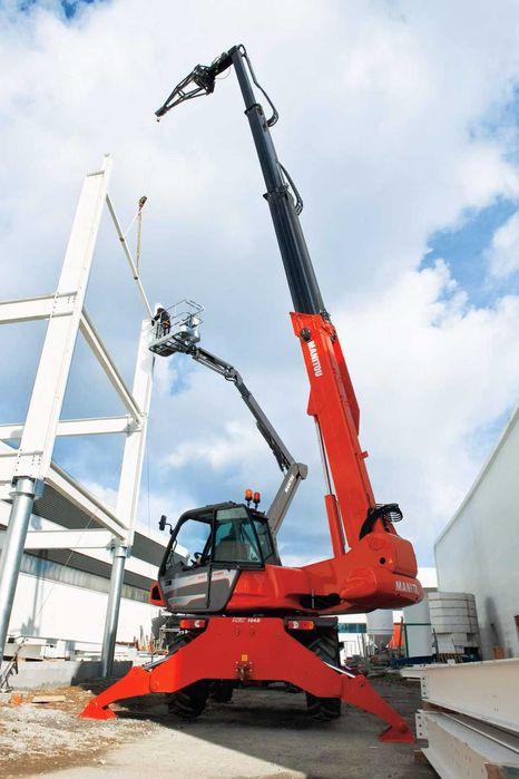 Wynajem ładowarki teleskopowe / obrotowe