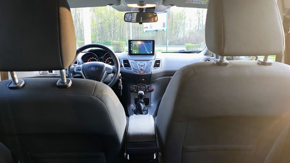 Ford Fiesta MK7 2015 | 1.0 998 cm³ | klima | Android/CarPlay | kamera