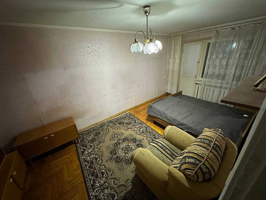 Продам 3 ком.кв,3/5, ул.Европейская, район 8 гимназии.