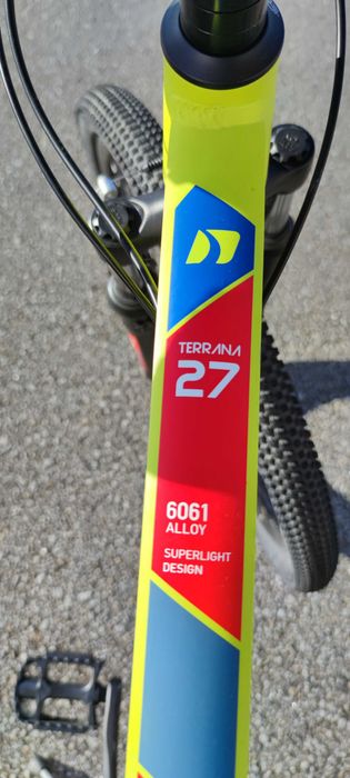 Bicicleta DHS 6061 Alloy Terrana 27 C/nova