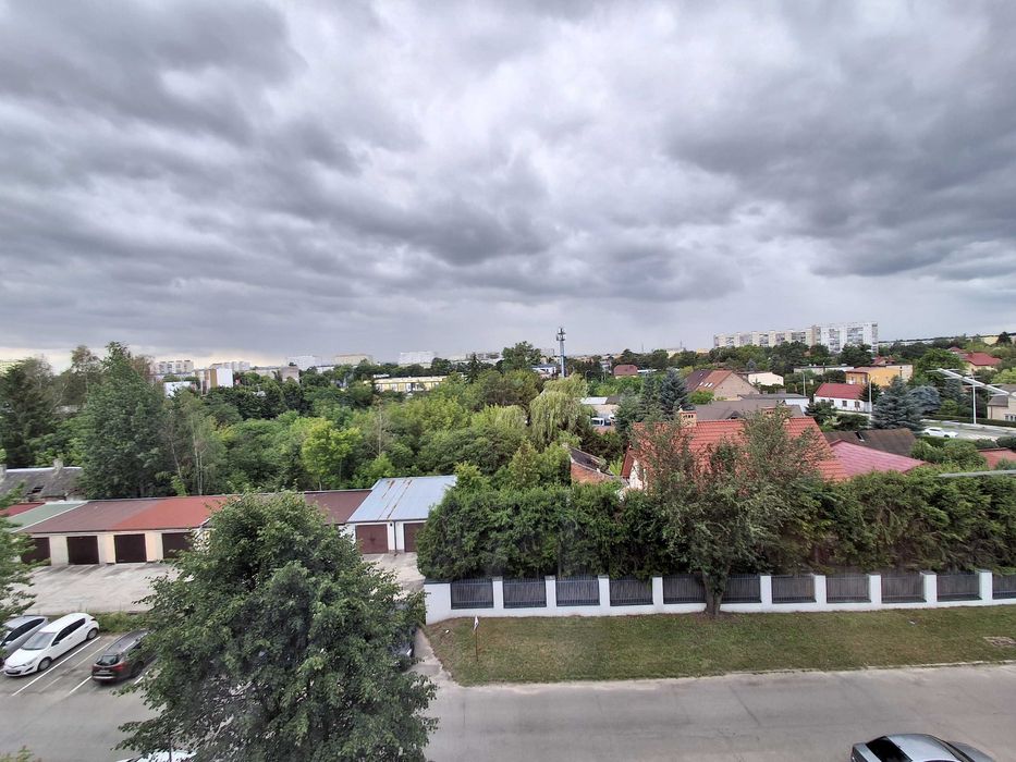 Mieszkanie w bloku 67m2 os. Stawki