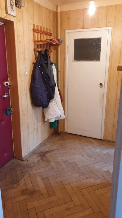Sprzedam mieszkanie do generalnego remontu 34,93m2