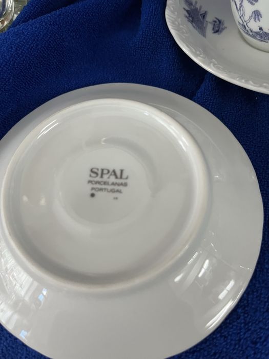 Serviço  de cafe Spal