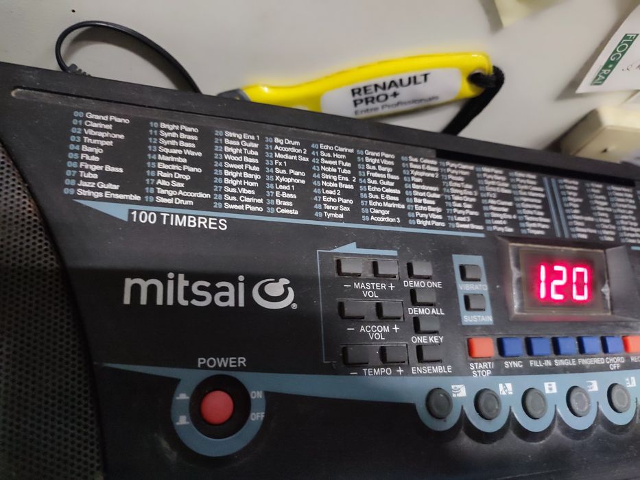 Piano de 54 teclas Mitsai