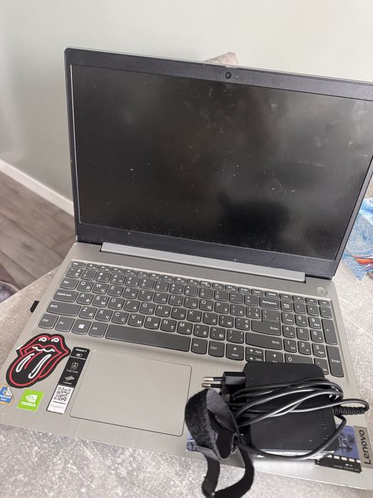 Ноутбук Lenovo на запчастини