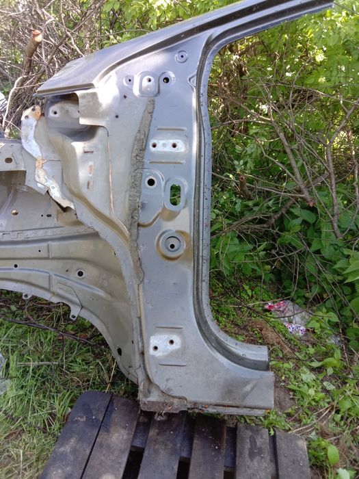 Четверть передня ліва Ford Edge