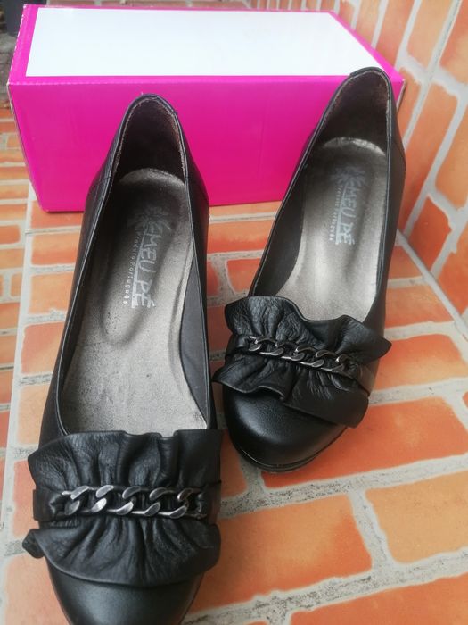 Sapatos senhora salto produção portuguesa