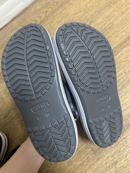 crocs оринінал 42/43