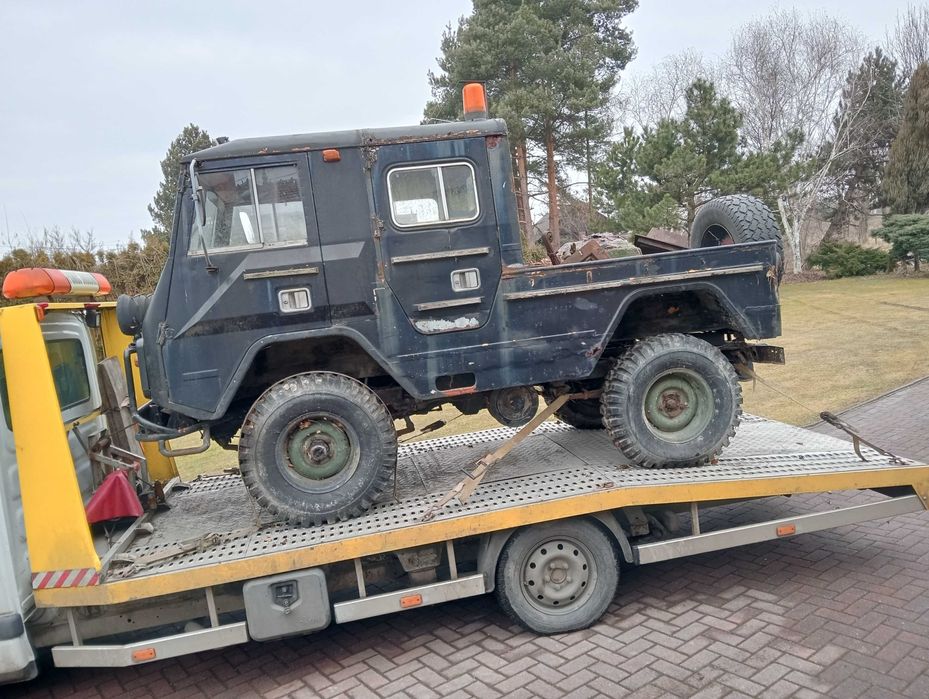 Transport samochodów holowanie