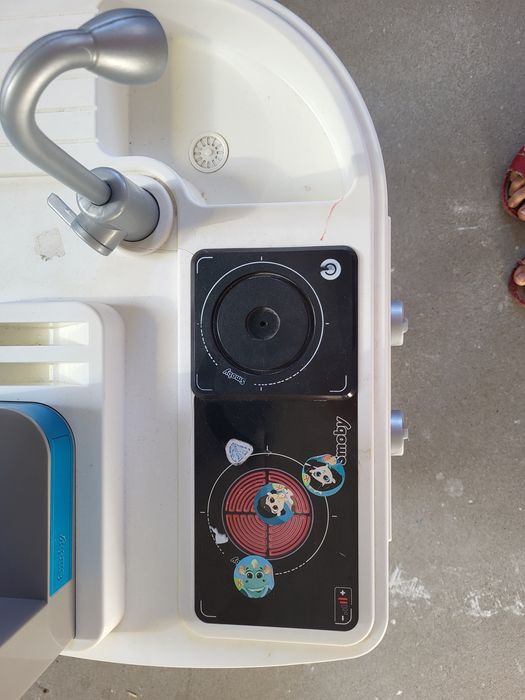 Kuchenka Smoby z garnuszkiem