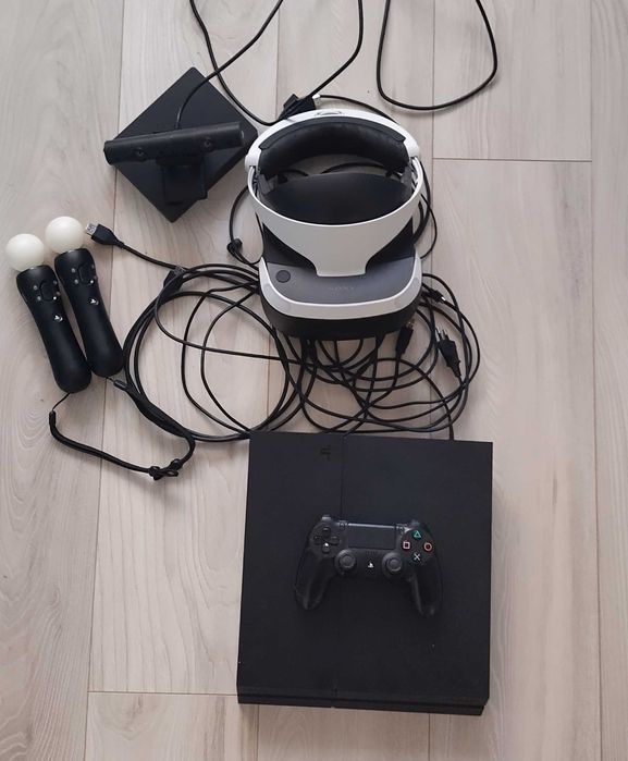 Konsola PlayStation 4+VR+gry 9 płyt  cały zestaw!!!