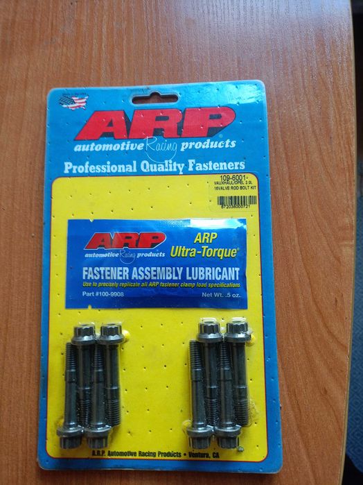 Części do silnika z20let ,śruby arp ,panewki acl nowe, tłok z korbowodem z20let, itp