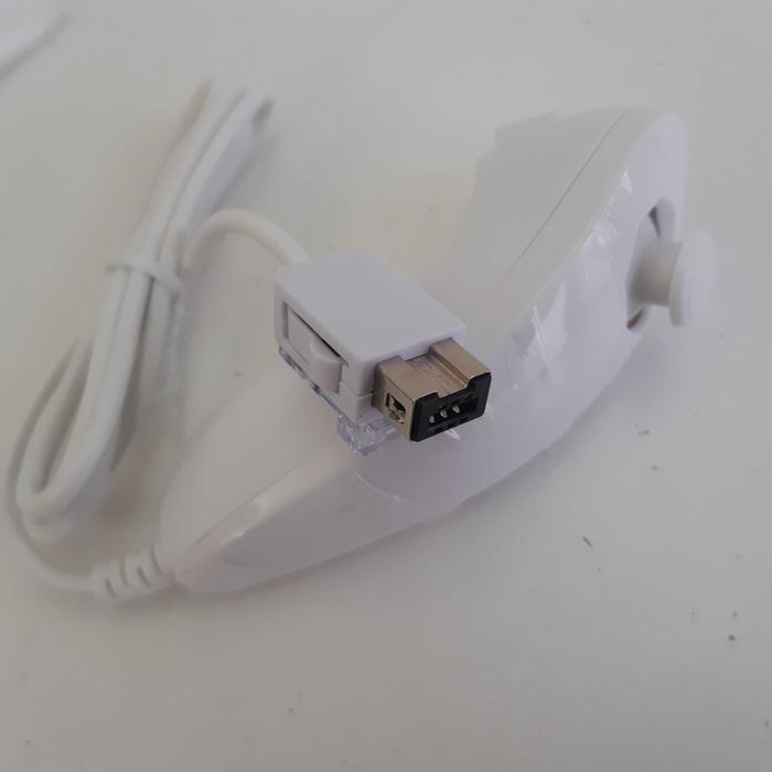 Comando Nunchuck Novo Branco p/ Nintendo Wii