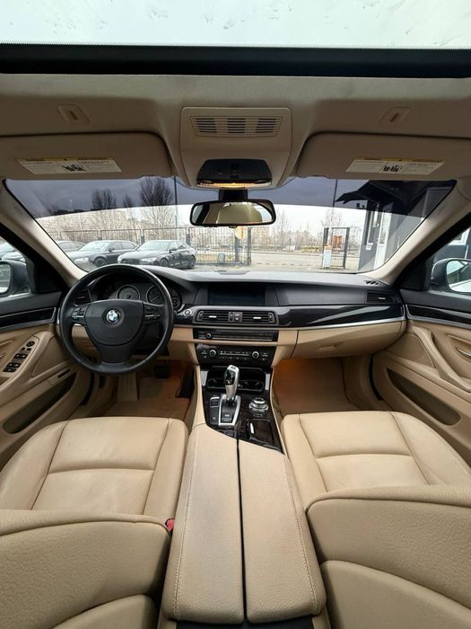 BMW 5 серия. Отличное состояние. 2.0. Автомат. 8500$