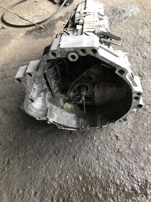 Skrznia biegów audi a4 b6 B7 2.0 tdi HCF