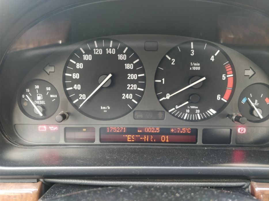 Reparação LCD BMW e39/e38/e53