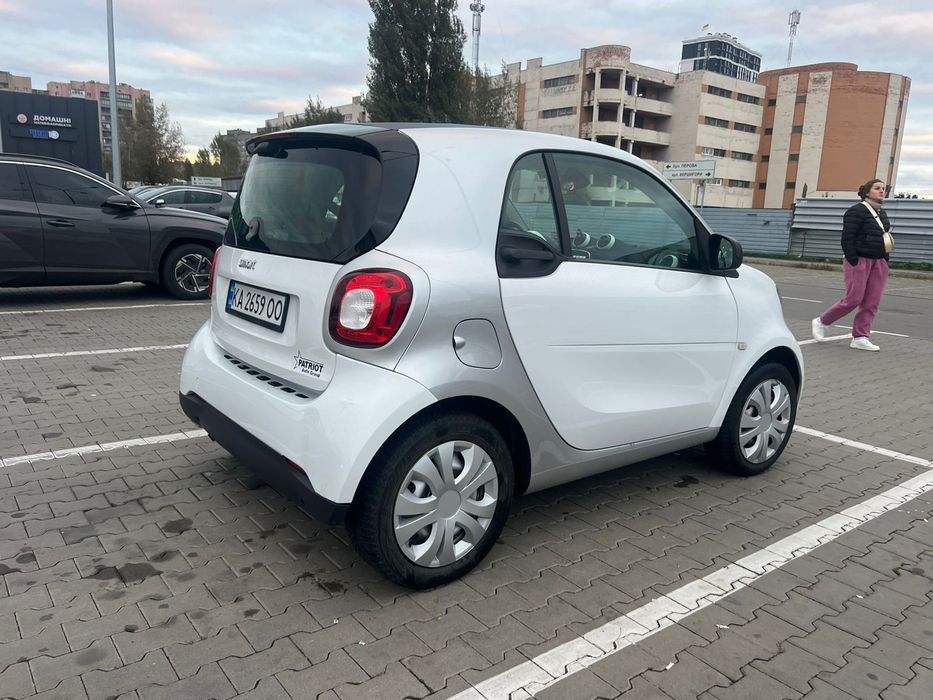 Продам Smart Fortwo 453 2016