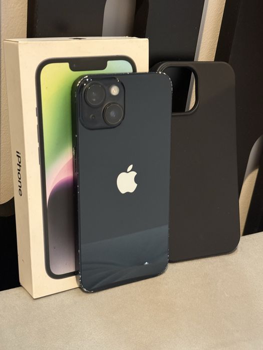 Iphone 14 midnight bardzo dobry bez rys 128 gb 86% z pudelkiem zestaw