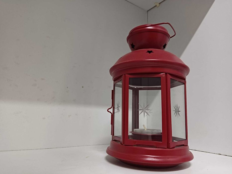 Candeeiro ou Abajur vermelho com Vela - NOVO
