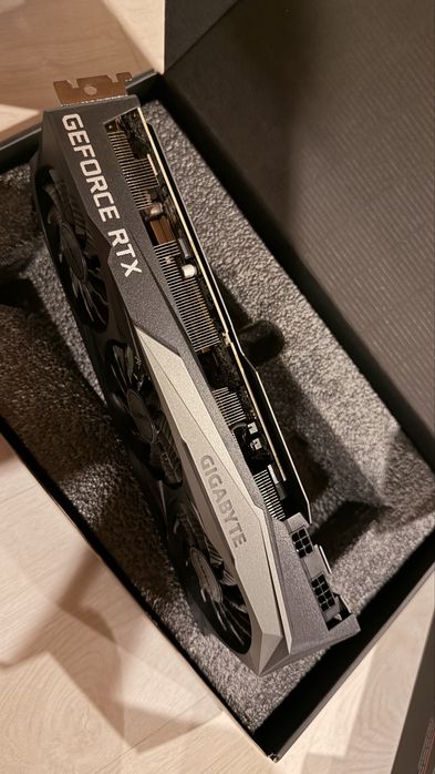 Gigabyte RTX 3070 como nova