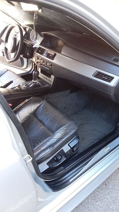 Bmw serie 5  e61 2006