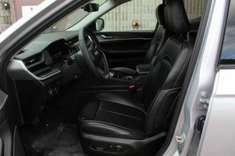 2023 Jeep Grand Cherokee 30th Anniversary 4xe