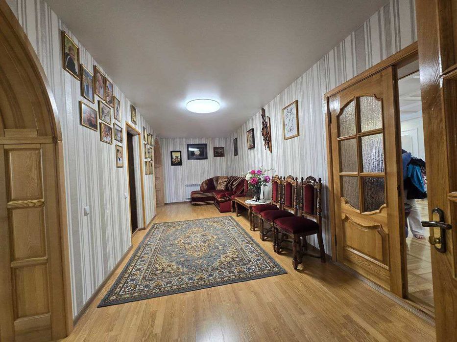 Резиденція біля озера | Статус. Простір. Приватність.