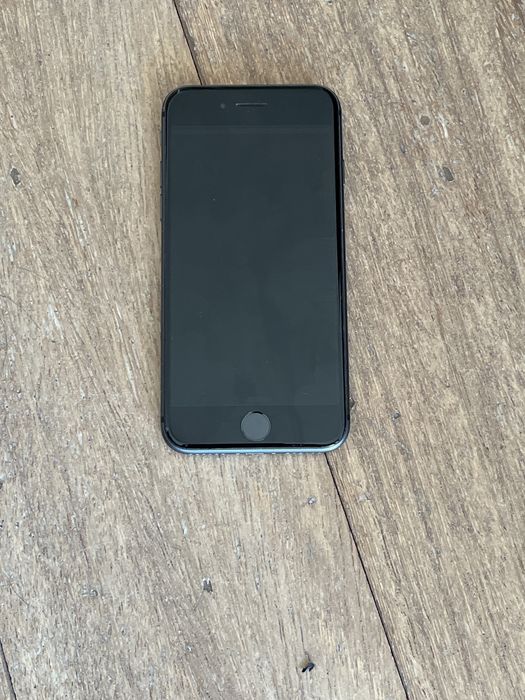 Iphone 8  64GB / 90%bateria / Desbloqueado