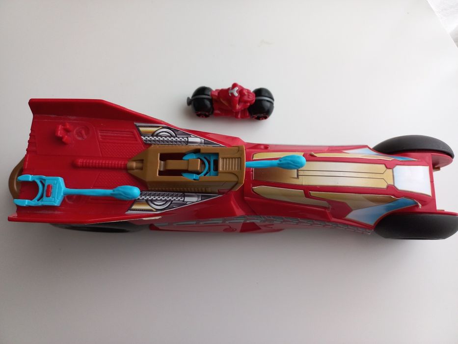 Пускатель для мотоцикла Hot Wheels серии Marvel