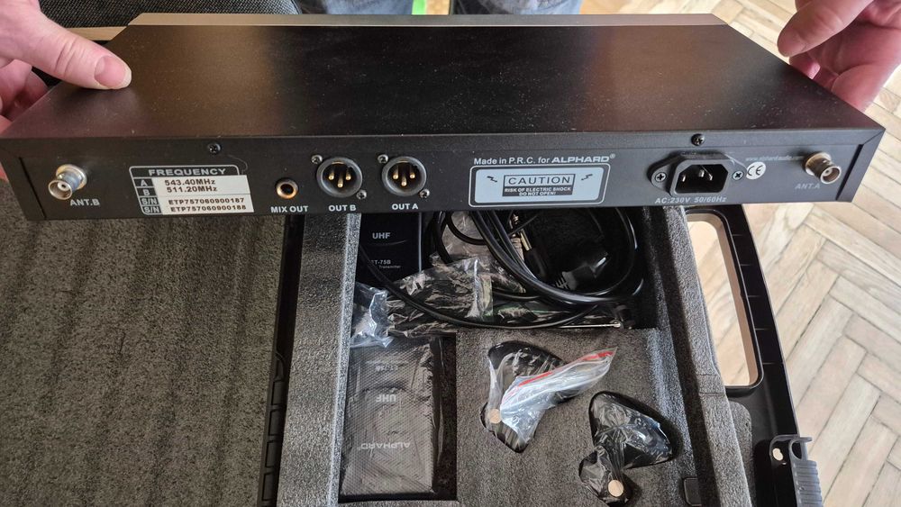 Zestaw mikrofonów Alphard w walizce ETP-757 bezprzewodowe