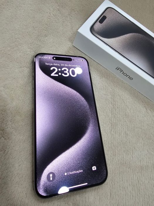 Iphone 15 pro max 256GB em excelente estado geral