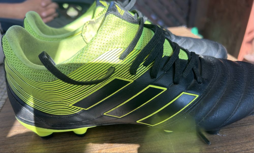 Buty korki addidas