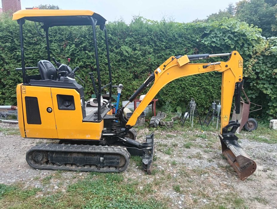 Minikoparka JCB 16C-1 2020r brutto szybkozłącze