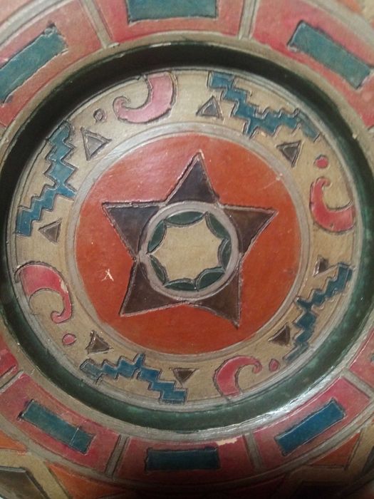 Prato em Barro Pintado