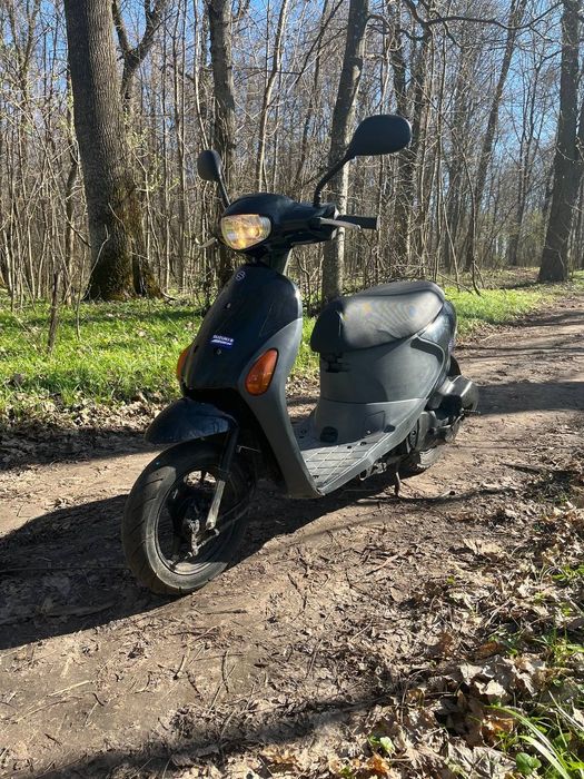 Продам скутер Suzuki let's 4