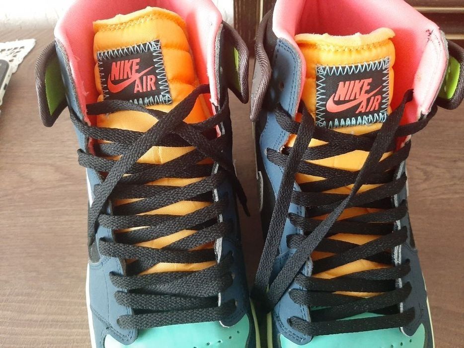 Nike Air Jordan 1 Retro High Tokyo Bio Hack