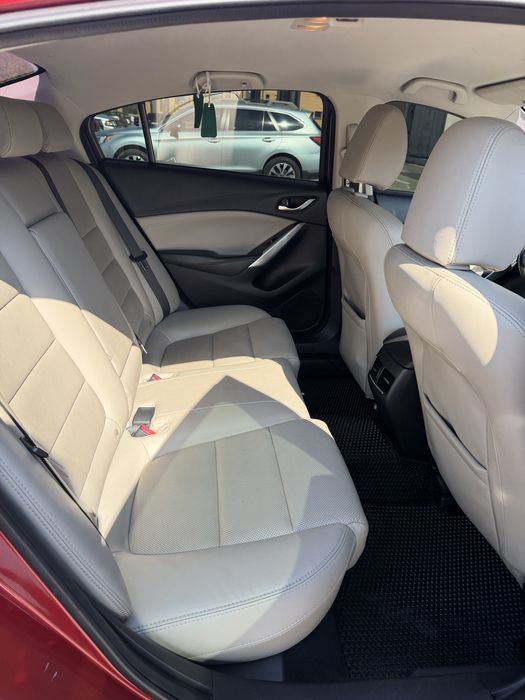 Mazda 6 2015 год