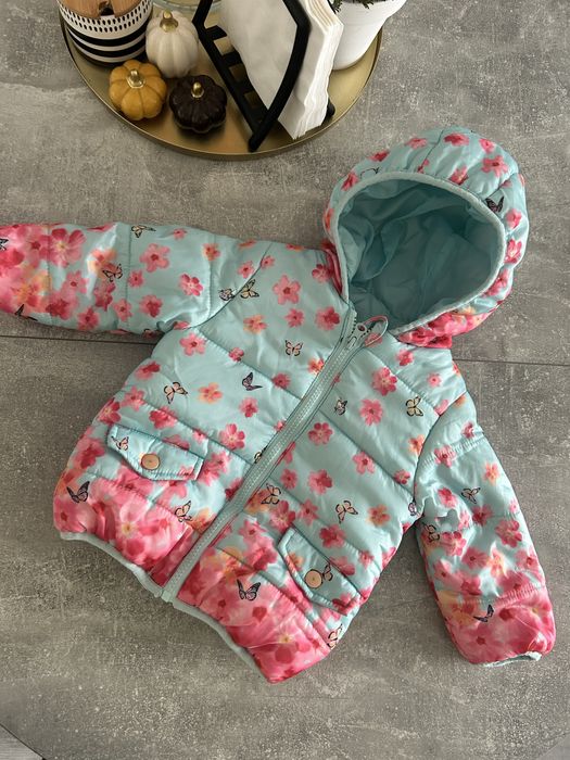 Kurteczka sliczna dla dziewczynki