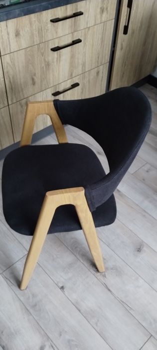 Krzesło kuchenne czarne RUIZ Loft