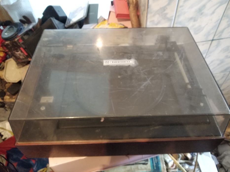 Програвач платівок Мелодія-104 стерео-01