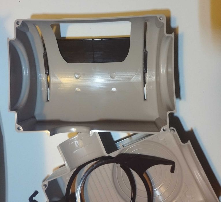 Ninho desmontavel pvc para piriquitos, agapornis.