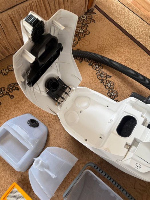 Продам пилосос Karcher (Керхер), DS 6 Plus