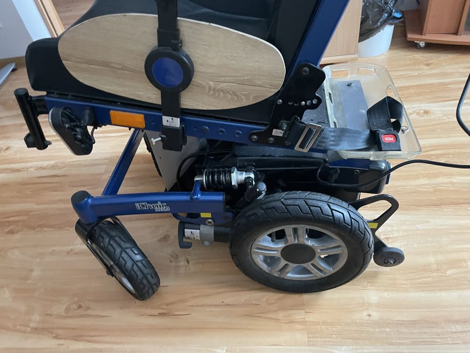 Wozek inwalidzki elektryczny MEURA Ichair MC3